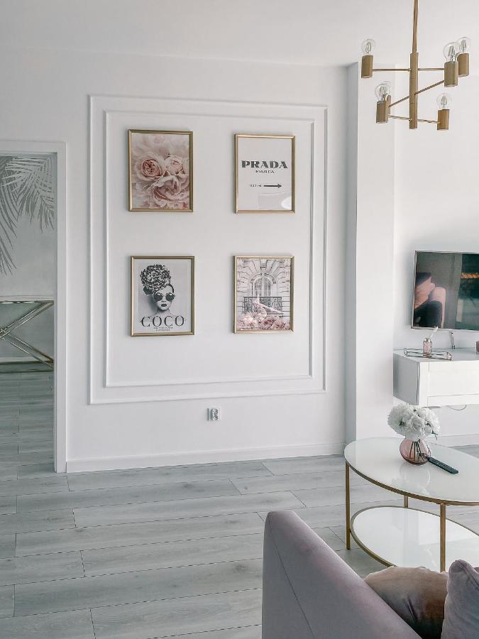 Fredry 2 Apartament Liliowy Колобжег Экстерьер фото